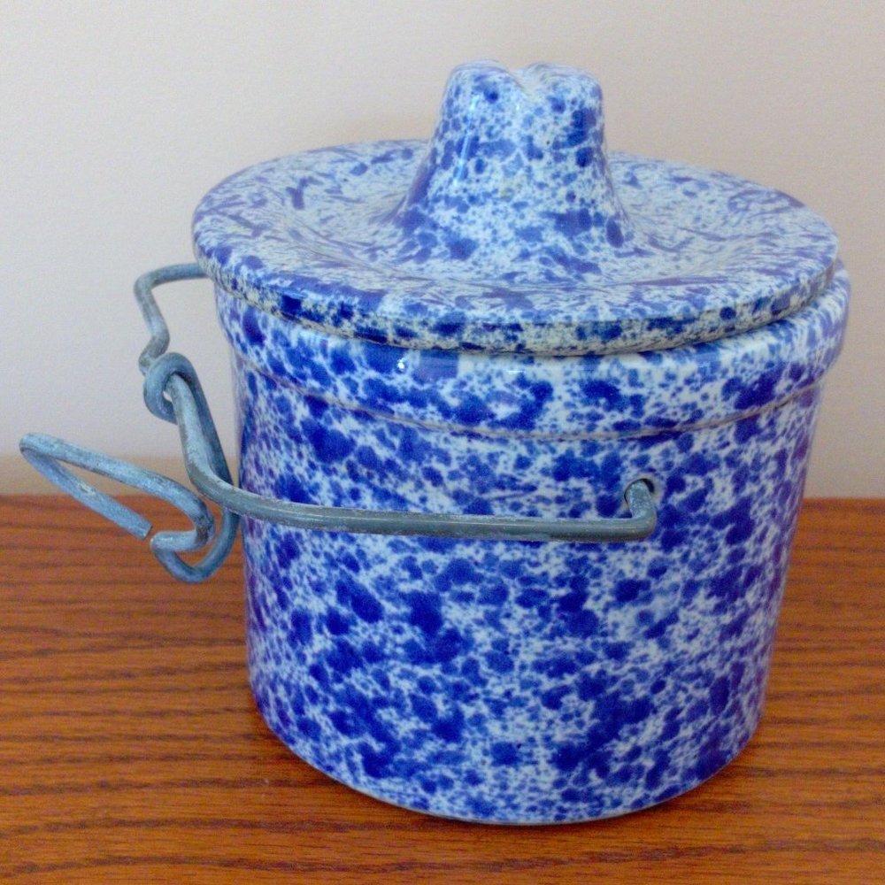 Vintage Blue White Spatter Speckle Ceramic Cheese Crock Jar Container